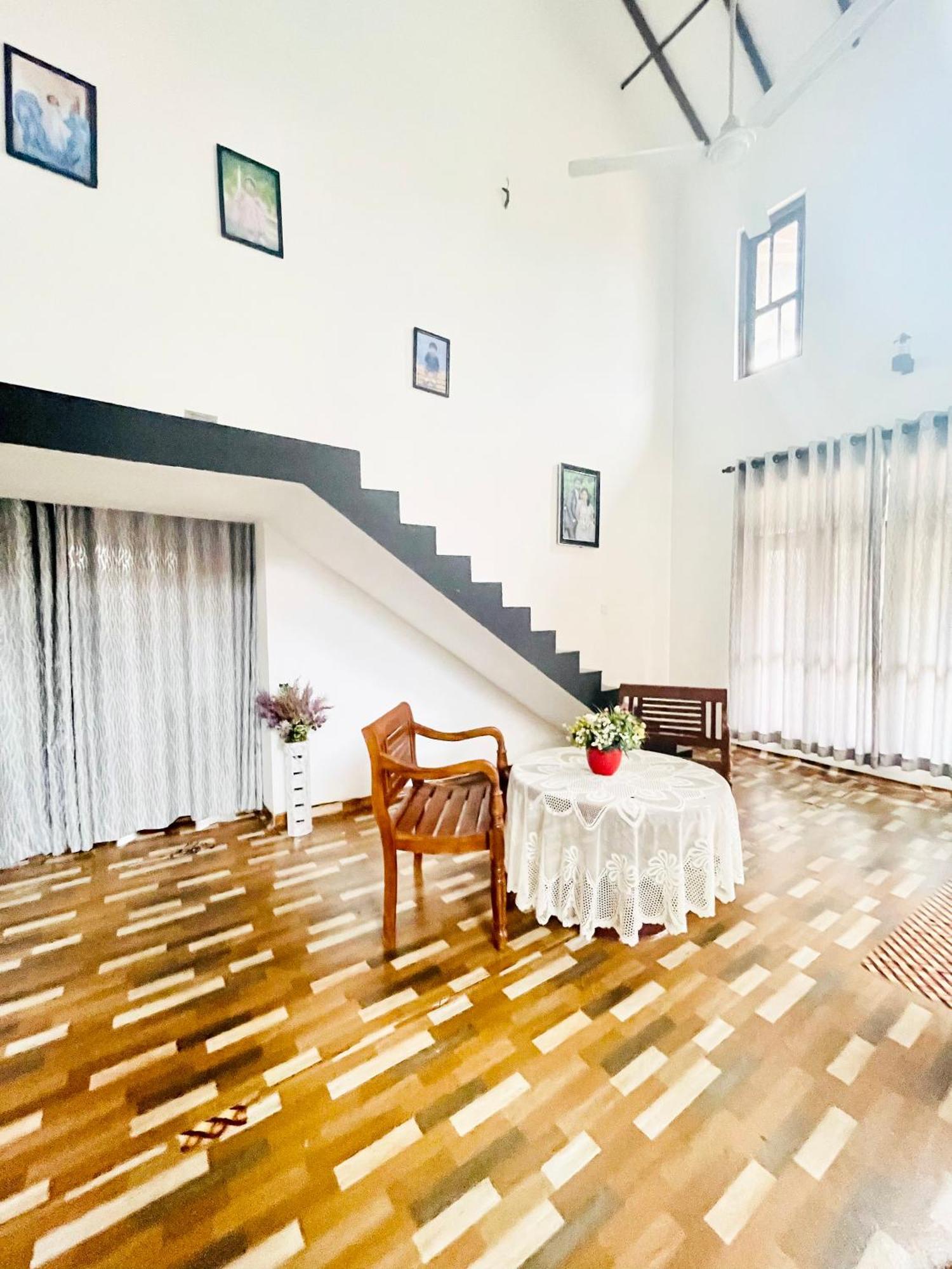 نيجومبو Sebastian Family Villa المظهر الخارجي الصورة